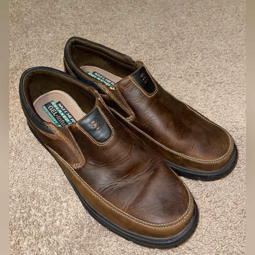 Sketchers Men’s Leather Slip On Shoes